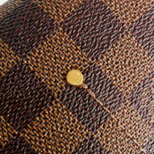 Louis Vuitton MM Favorite 0703